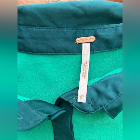 Free people Green Button-Up Blouse size XS - Picture 4 of 7